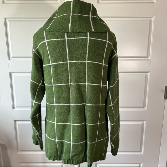 Green Plaid Turtleneck Sweater Oversized Cozy Pullover Top - Picture 3 of 5